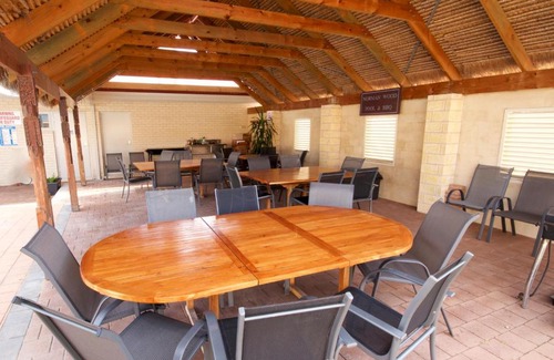 South Bunbury Hotel | Bunbury Motel