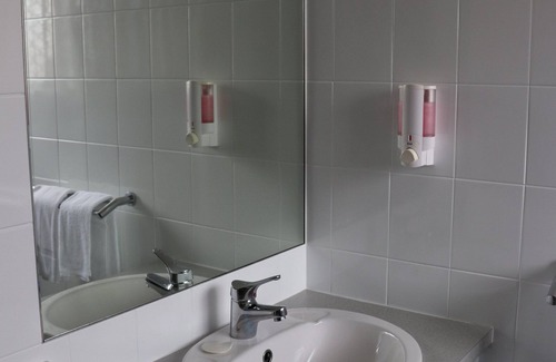Bundaberg West Hotel | Bundaberg Spanish Motor Inn