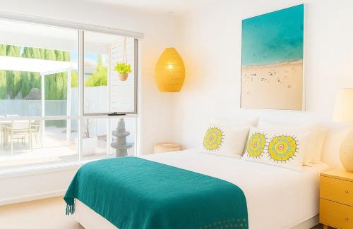 Bundalong House | Bundalong River Retreat & Poolside Bliss