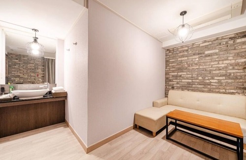Seohyeon-dong Hotel | Bundang Regency Hotel