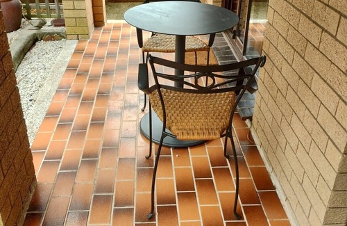 Bundeena Apartment | Bundeena Private Garden Apartment, close to beaches and national park.