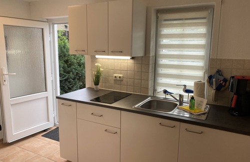 Thiessow House | Bungalow-Private Bathroom-Garden view-"Seehase"