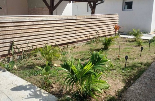 Bas Vent House | Bungalow à Deshaies à 5 min de la Plage