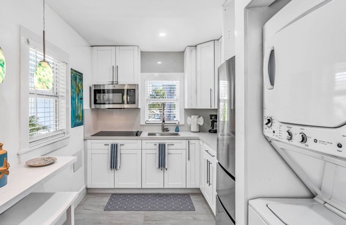 Islamorada House | Bungalow #5 - 2 Bed/1 Bath & Pool in Islamorada