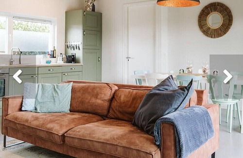 Ouddorp House | Bungalow 8 Persoons 5 Minuten van Strand
