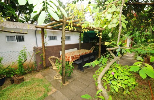 Pointe D'esny House | Bungalow Birds Paradise sur la Plage de Pointe D'esny, Pour Couples et Enfants