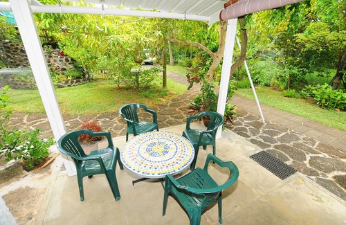 Pointe D'esny House | Bungalow Birds Paradise sur la Plage de Pointe D'esny, Pour Couples et Enfants