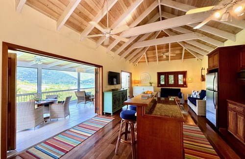 Estate Little Plantation House | Bungalow Blue ~ 1 bedroom w/AC in heart of Coral Bay