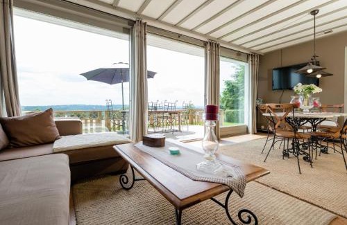 Longfaye House | Bungalow by High Fens Trails, cleaning included