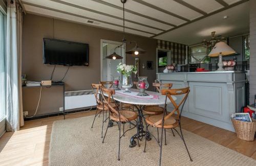Longfaye House | Bungalow by High Fens Trails, cleaning included