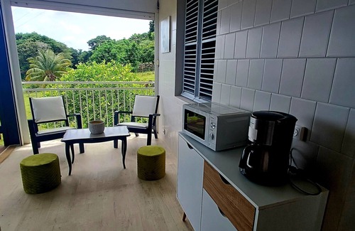 Sainte-Luce House | Bungalow Caraibea Magnifique vue Rocher du Diamant et Morne Larcher et spa Privé