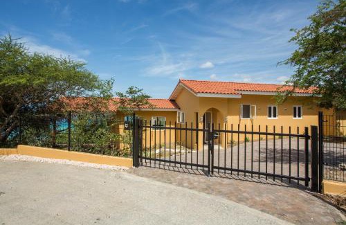 Bisento House | Bungalow Cas Abou 21