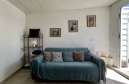 Moorea-Maiao House | Bungalow chez Papou - Cozy Lagoonfront Suite