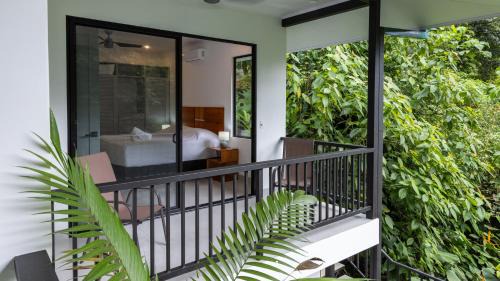 Portalon Villa | Bungalow con Vista al Rio