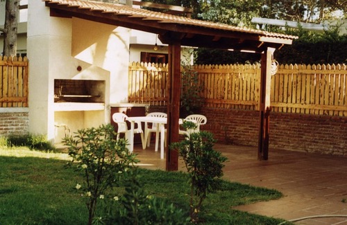 Piriapolis House | Bungalow Coriman just 250 mts. to the beach