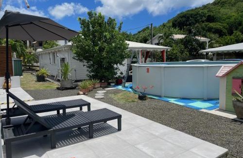 Les Anses-d'Arlets Apartment | Bungalow "Doussin' Kreyol", au calme à 150m de la plage