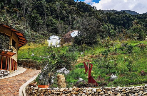 Gambita House | Bungalow en Medio de la Cordillera Oriental de los Andes