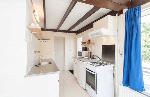 Warmenhuizen House | Bungalow for 4 guests with 60m² in Warmenhuizen (86763)