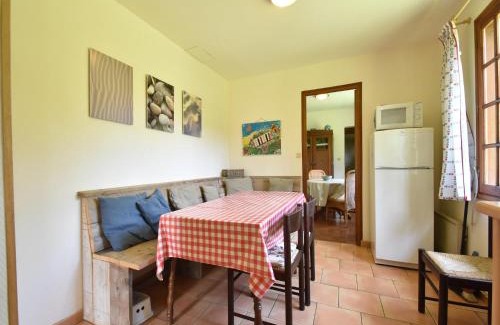 Saint-Pierre-le-Vieux House | Bungalow in France near Castle & Hiking Trails