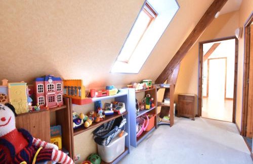 Saint-Pierre-le-Vieux House | Bungalow in France near Castle & Hiking Trails