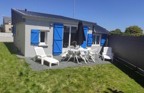 Gouville-sur-Mer House | Bungalow in Gouville-sur-Mer near Beach