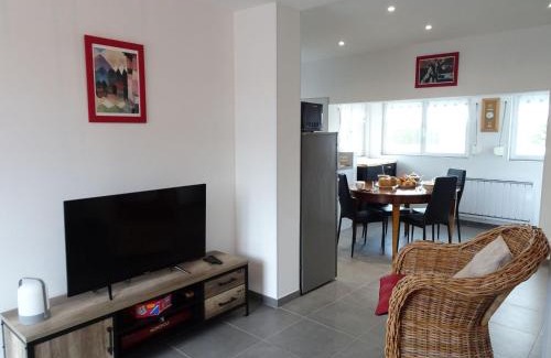 Gouville-sur-Mer House | Bungalow in Gouville-sur-Mer near Beach