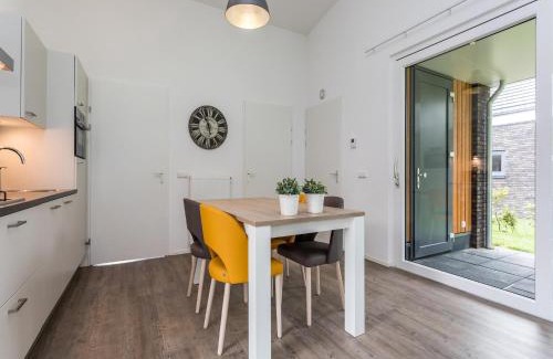 Roggel Villa | Bungalow in Limburg near Designer Outlet