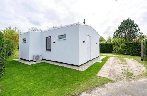 Sint Maartensvlotbrug House | Bungalow in Eureka with Spacious Garden