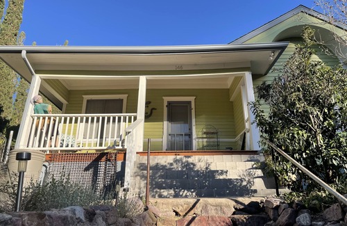 Bisbee House | Bungalow in Old Bisbee