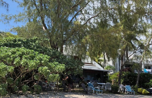 Roches Noires House | Bungalow Joli'zil on the beautiful beach of Roches Noires