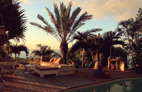 Plateau-Caillou House | Bungalow Lux Nana Sakifo: the Creole atmosphere (air conditioning, wifi, pool, garden, pkg)