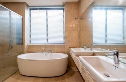 Putrajaya House | Bungalow Putrajaya 15pax w Private Pool Gathering