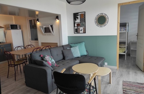 Saint-Raphael House | Bungalow Récent vue Mer, Plage à Pied
