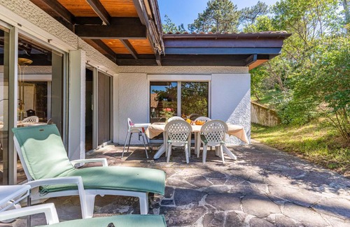 Biscarrosse House | Bungalow sous les pins près du Lac
