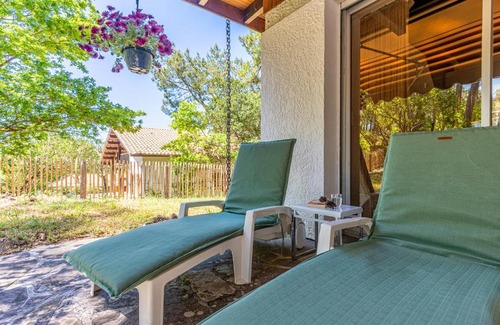 Biscarrosse House | Bungalow sous les pins près du Lac