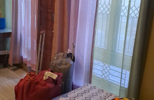 Allahabad House | Bungalow stay in the heart of city