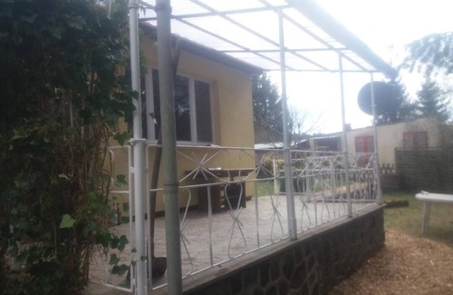 Godendorf House | Bungalow surrounded by lakes and forests for rent!