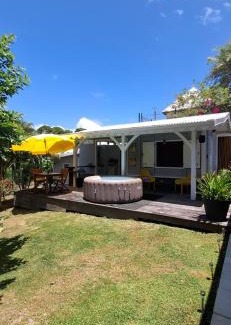 Le Francois Apartment | Bungalow Ulutawu SPA Privatif