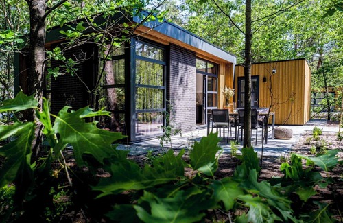 Beekbergen-Zuid House | Bungalow with 2 bedrooms and a terrace