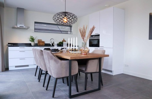 Otterlo House | Bungalow with 2 bedrooms and a terrace