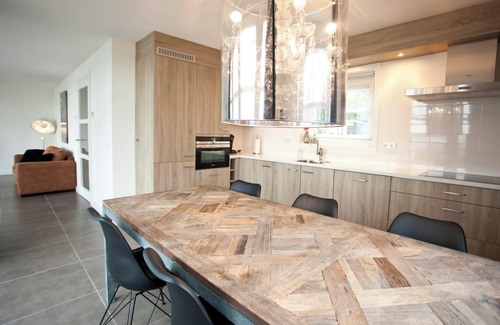 Hulshorst House | Bungalow with 3 bedrooms and a terrace