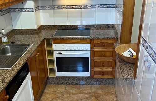 Los Arenales del Sol House | Bungalow with swimming pool, tennis court and beach