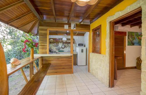 Puerto Viejo de Talamanca Hotel | Bungalows Calalú