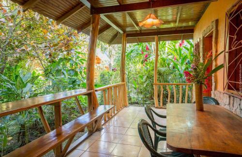 Puerto Viejo de Talamanca Hotel | Bungalows Calalú