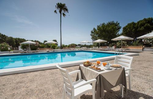 Formentera Hotel | Bungalows Es Pins - Emar Hotels
