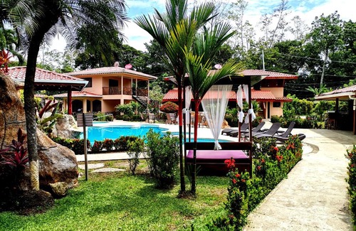 Cahuita Hotel | Bungalows Malu