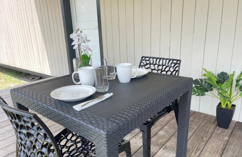 Les Hattes House | Bungaluxe Jealya - Terrasse et Parking
