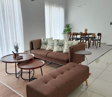 Bandar Sri Sendayan Resort | Bungavilla Resthouse Sendayan