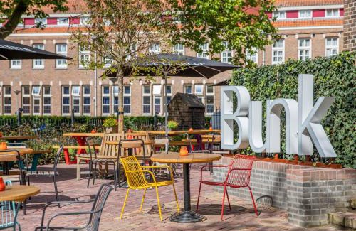 Gentiaanbuurt Hotel | Bunk Hotel Amsterdam