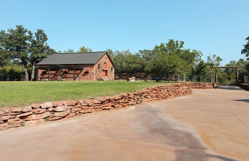 Oklahoma City House | Bunk House at El Sueño